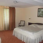 Esprit Hotel 3*